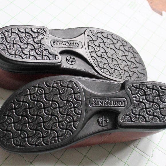 Footprints by Birkenstock Brown Mary Janes EUR 36 US 5.5 like new - Picture 3 of 7